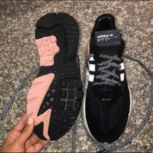 Adidas pink and black tennis shoes